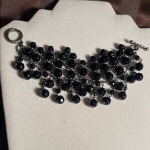 Elegant Black Beaded Bracelet